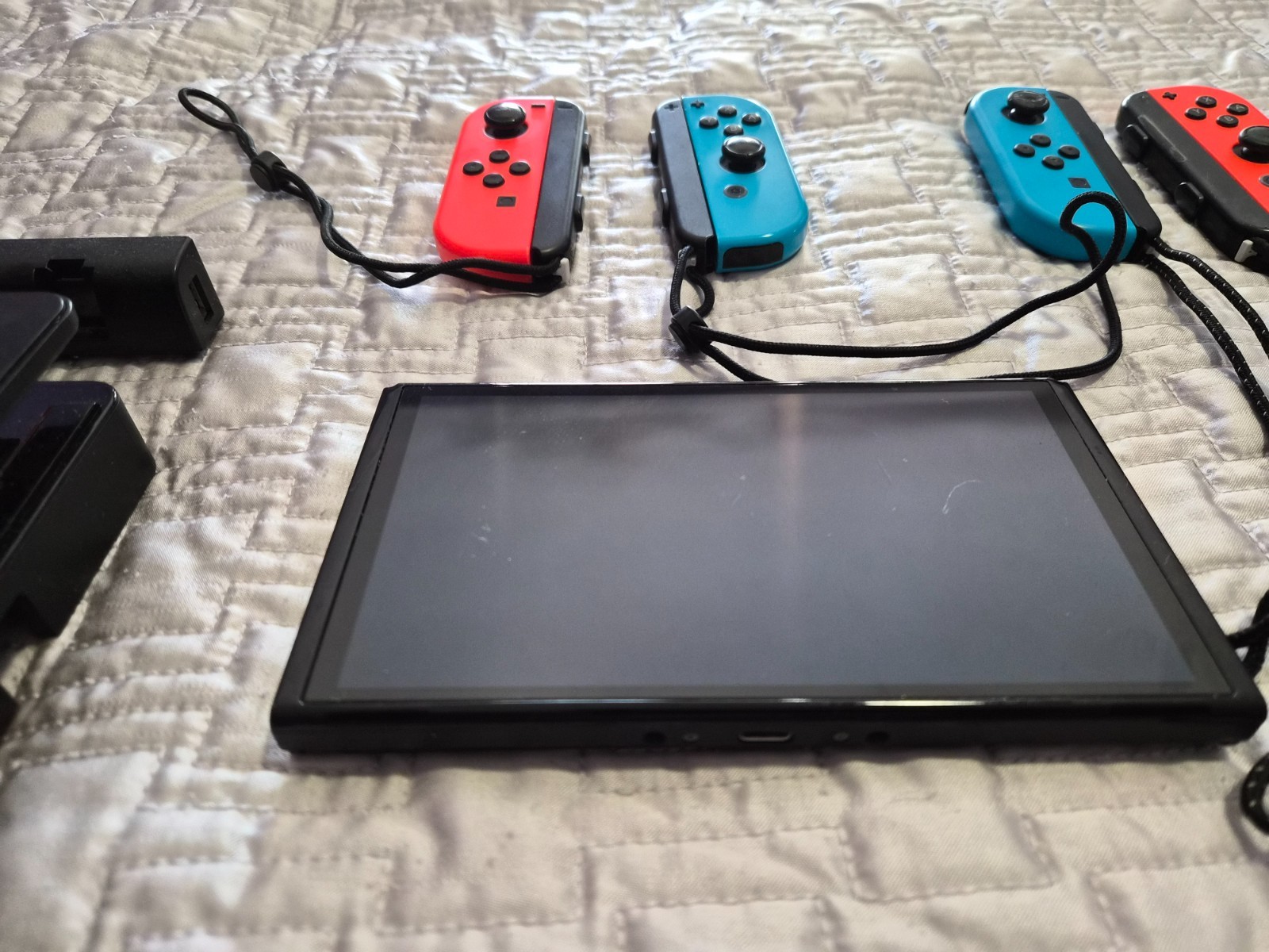 Nintendo Switch OLED Model HEG-001 Handheld Console – 64GB
