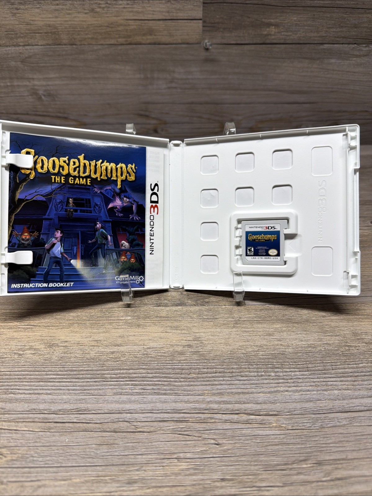 Goosebumps: The Game (Nintendo 3DS, 2015) Complete With Manual