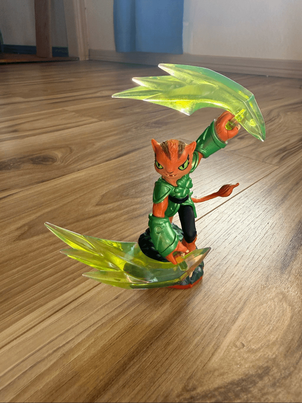 Skylanders Trap Team Tuff Luck, Bushwack, Giants Tree Rex Used Lot of 3 Activisi