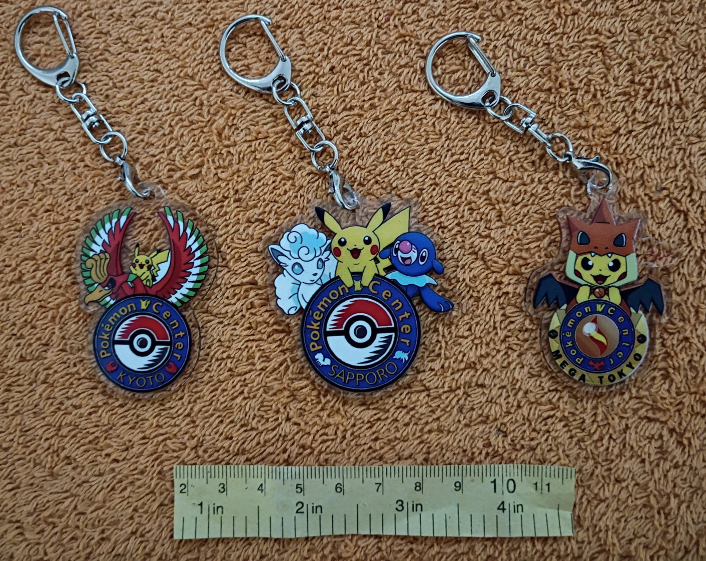 New! 3pc POKEMON CENTER KEYCHAIN SET Pikachu Key Rings Rigid Plastic Keychains