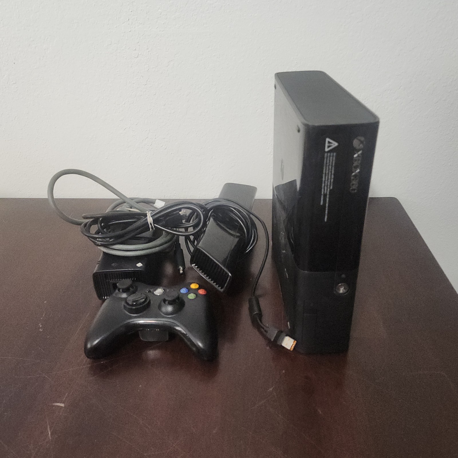 Xbox 360 E 1538 Console 250GB HDD Bundle Controller Power HDMI Kinect TESTED