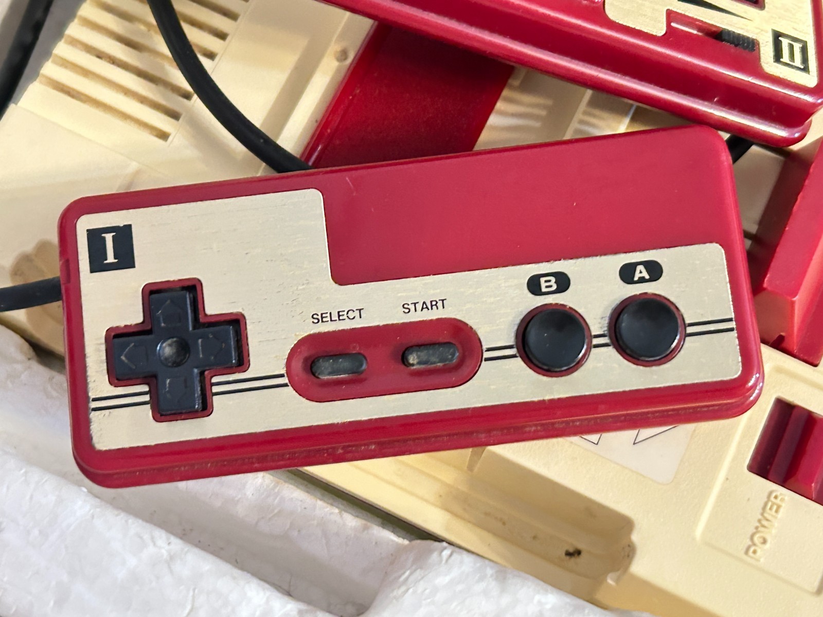 Nintendo Famicom HVC-001 CIB w/ OEM AC Adapter Warranty Card Caution Sheet Japan