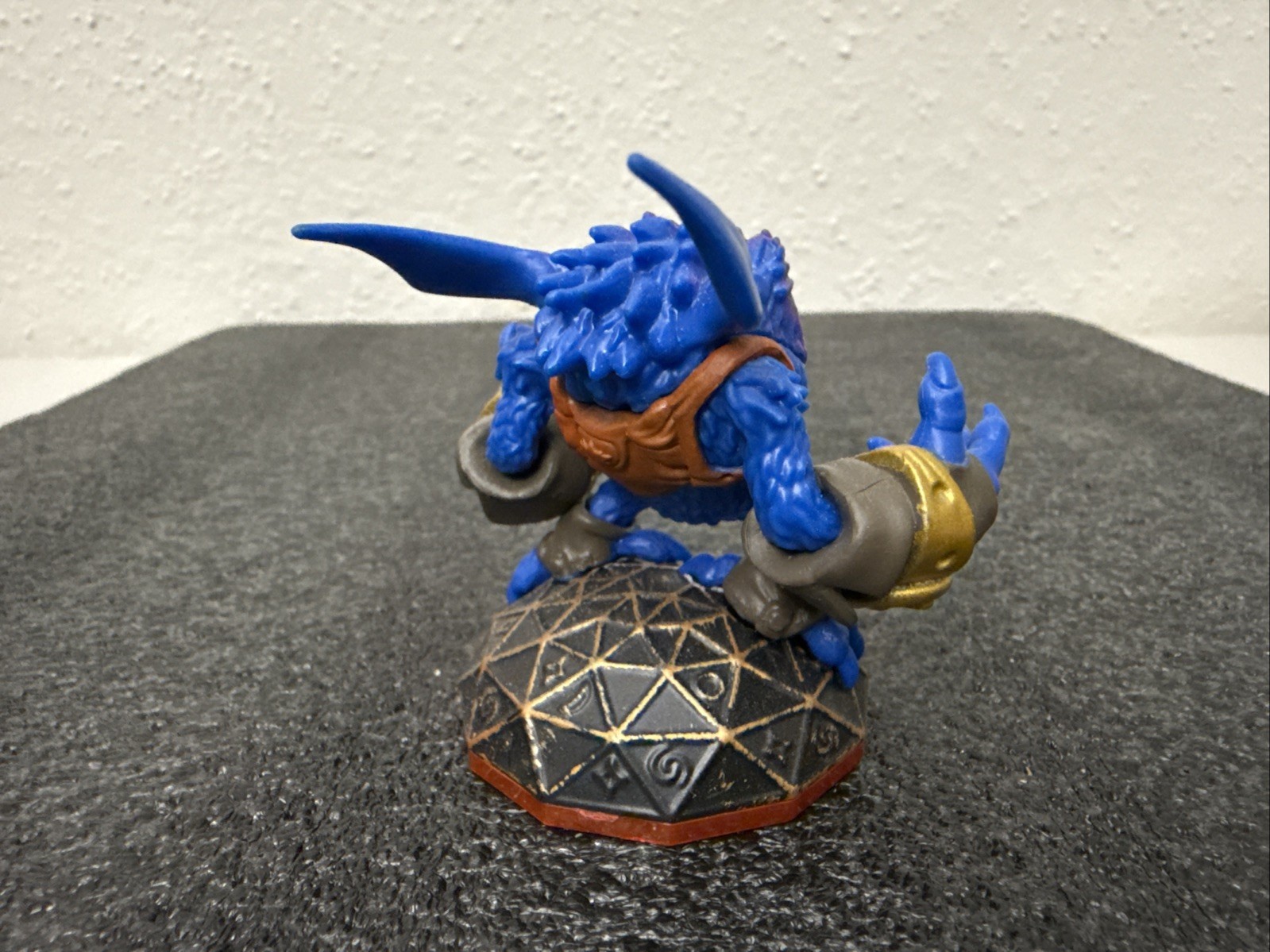 2014 Skylanders Trap Team Fizzy Frenzy Pop Fizz Figure 87101888 Activision