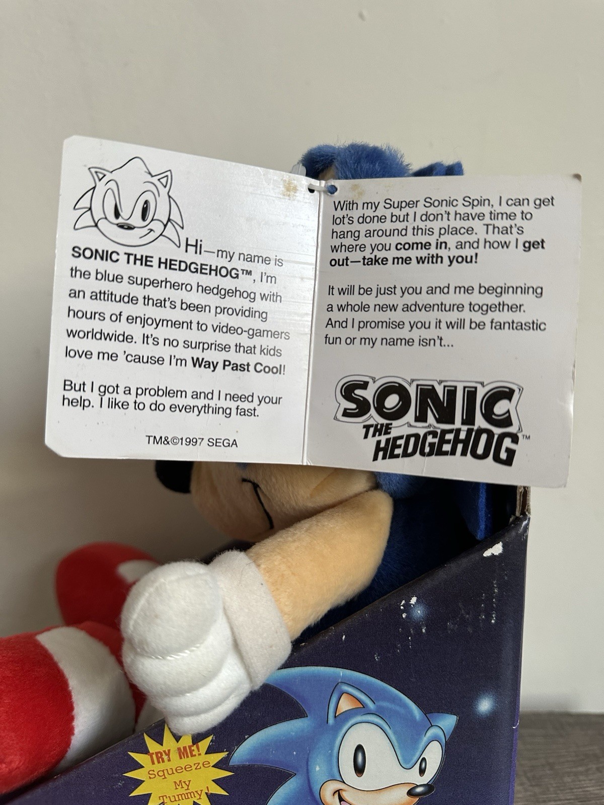 Sonic the Hedgehog 1997 Vintage Talking Plush Sega Treasures Inc *Still Talks!