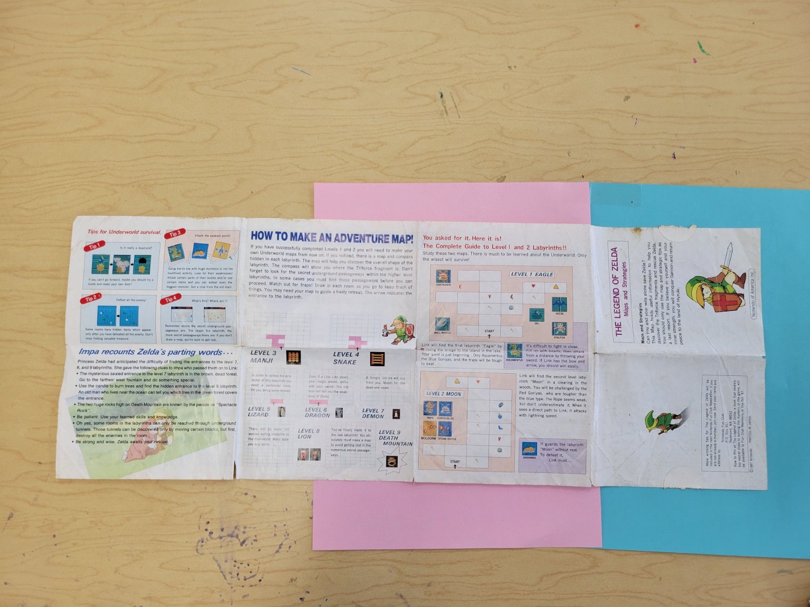 Vtg 1987 LEGEND OF ZELDA Nintendo NES Original Maps & Strategies Fold-Out Insert