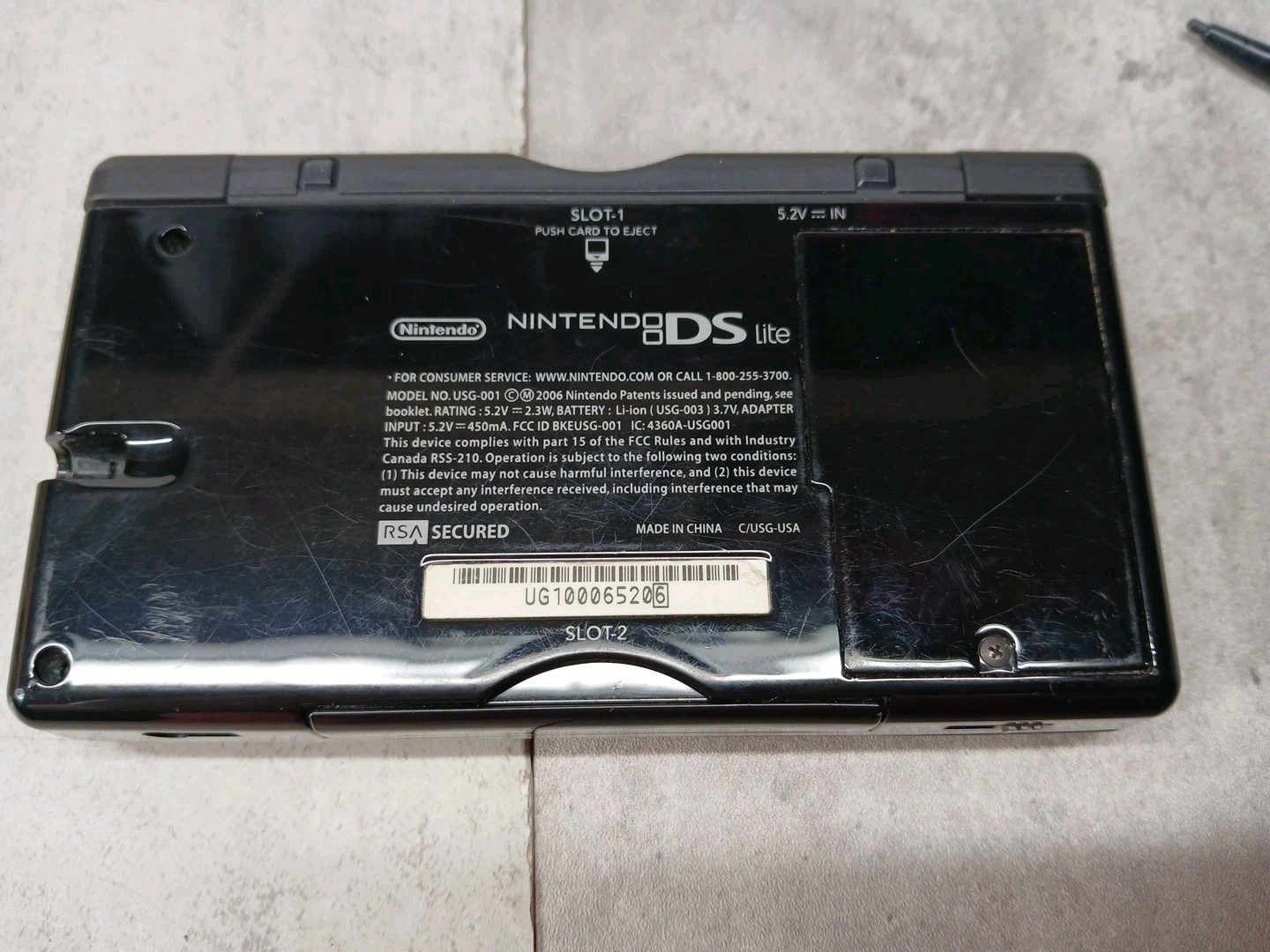 Nintendo DS Lite Handheld System (Onyx Black) w/ Lot of Games