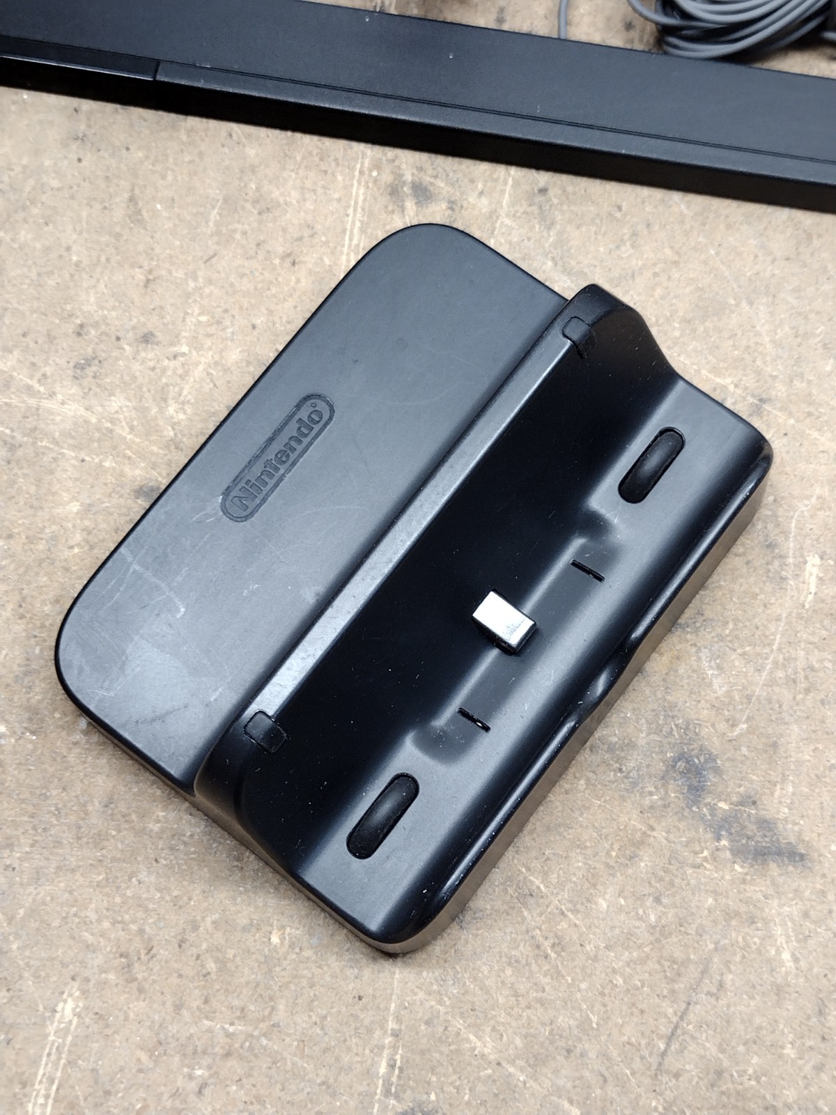 Nintendo Wii U Console WUP-101 & Game Pad WUP-010 Black w/ Cables & Dock – USED