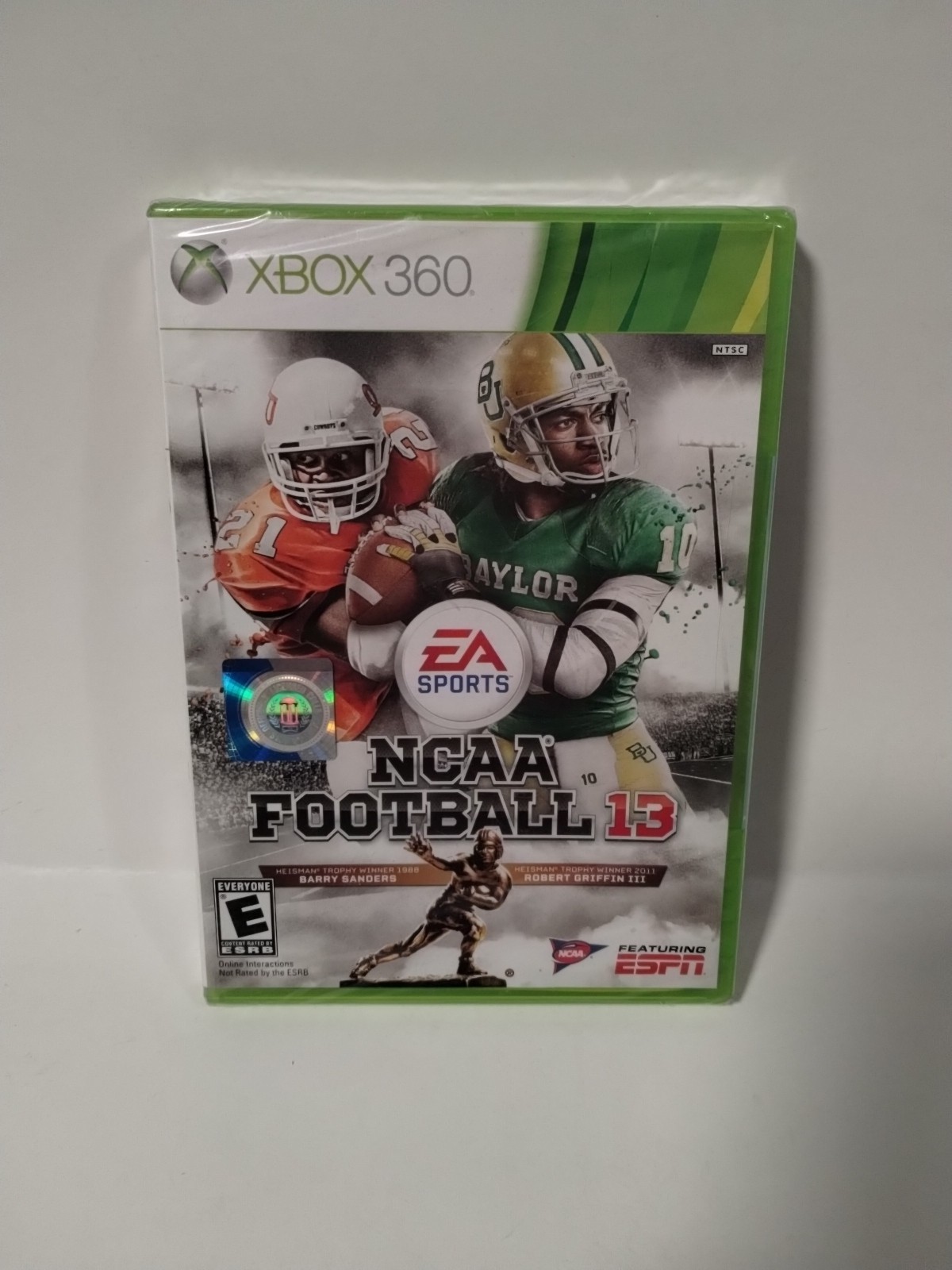 NCAA Football 13 (Microsoft Xbox 360, 2012) Brand New Sealed Damaged case.