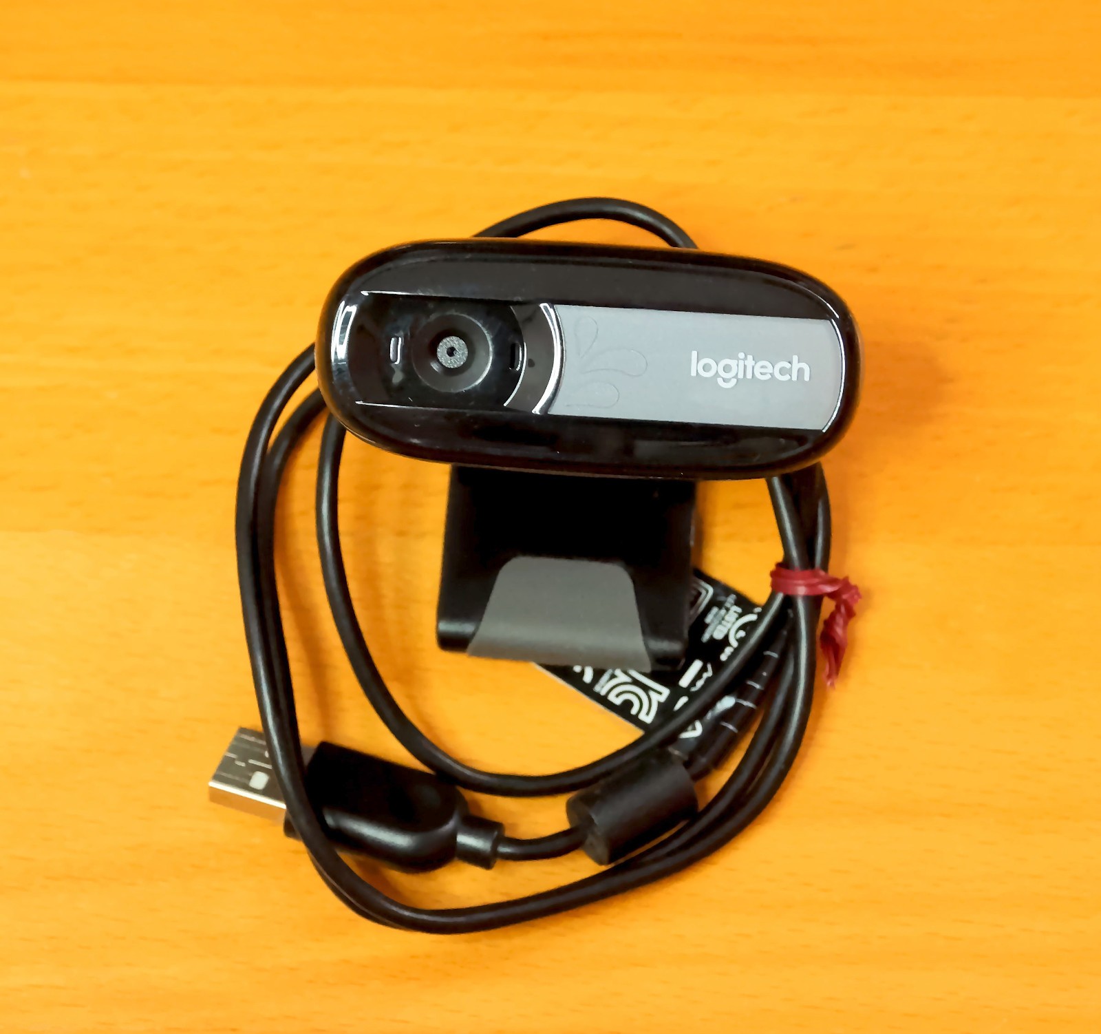 Logitech C170 USB Webcam V-U0026 720p HD Built-in Microphone [Tested]