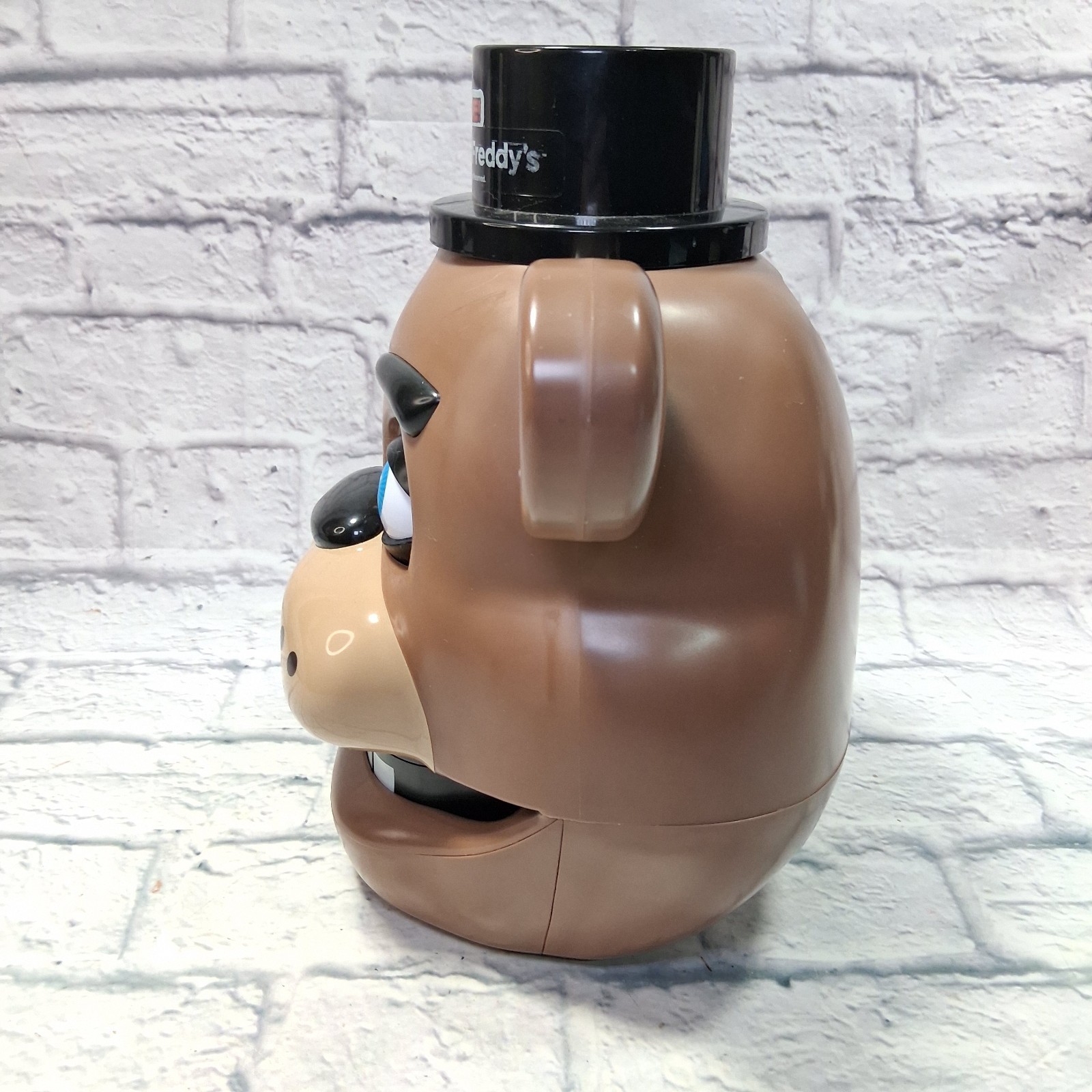 Five Nights At Freddy’s 10th Anniversary Animatronic Talking Freddy Head WORKS