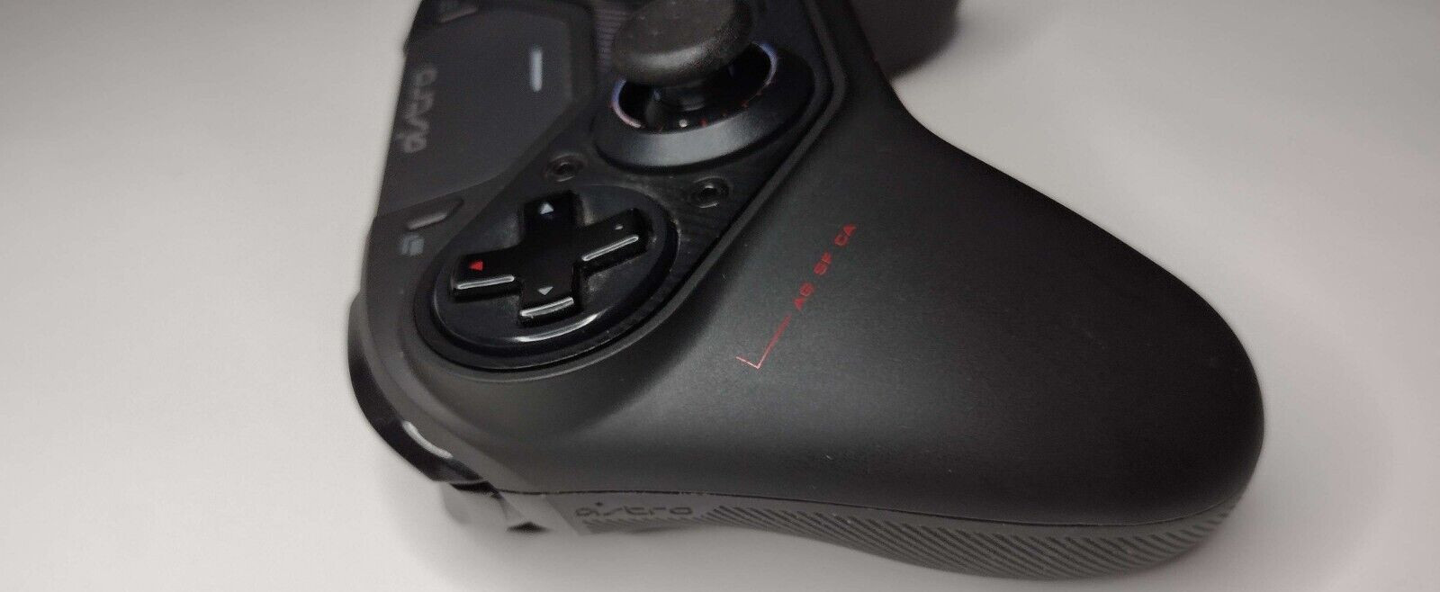 ASTRO Gaming C40 TR Controller For PS4/PC. No Joystick Drift – Great Condition!