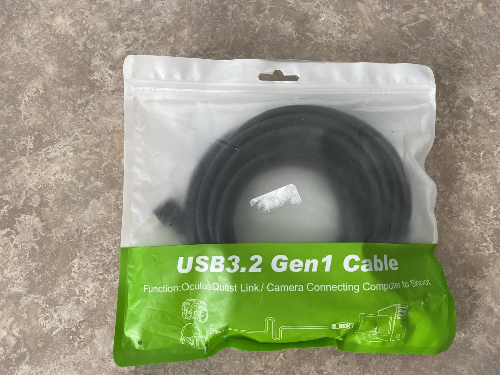 USB C 3.2 16 ft Gen 1 Cable Oculus Quest Link Right Angle