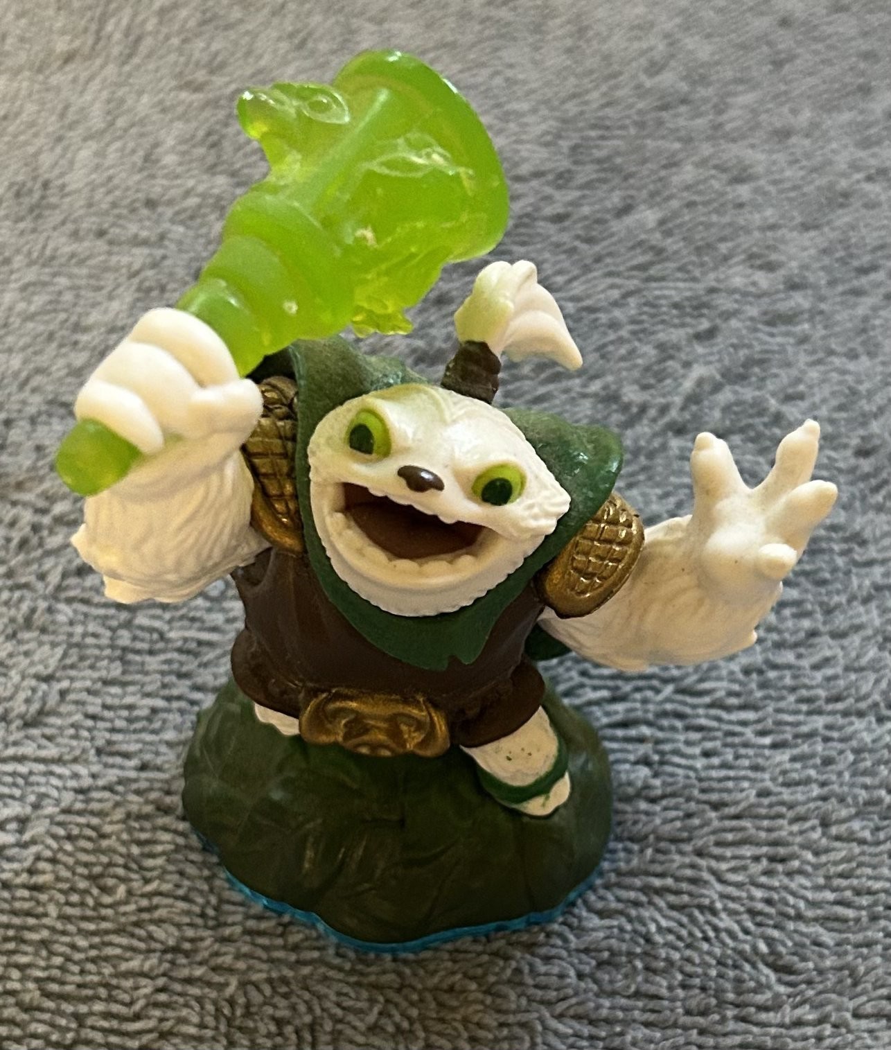 14 Skylanders figures (5 Giants, 9 SWAP Force) – Dune Bug, Bumble Blast – tested