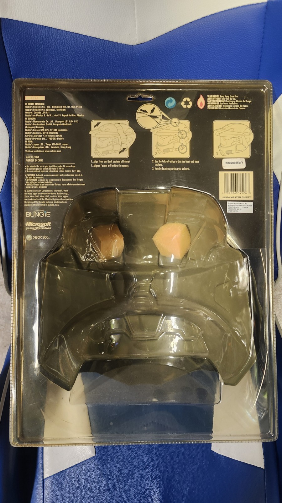 Halo 3 Master Chief 2 Piece Deluxe Helmet SUPER Rare Sealed Collectible 2008