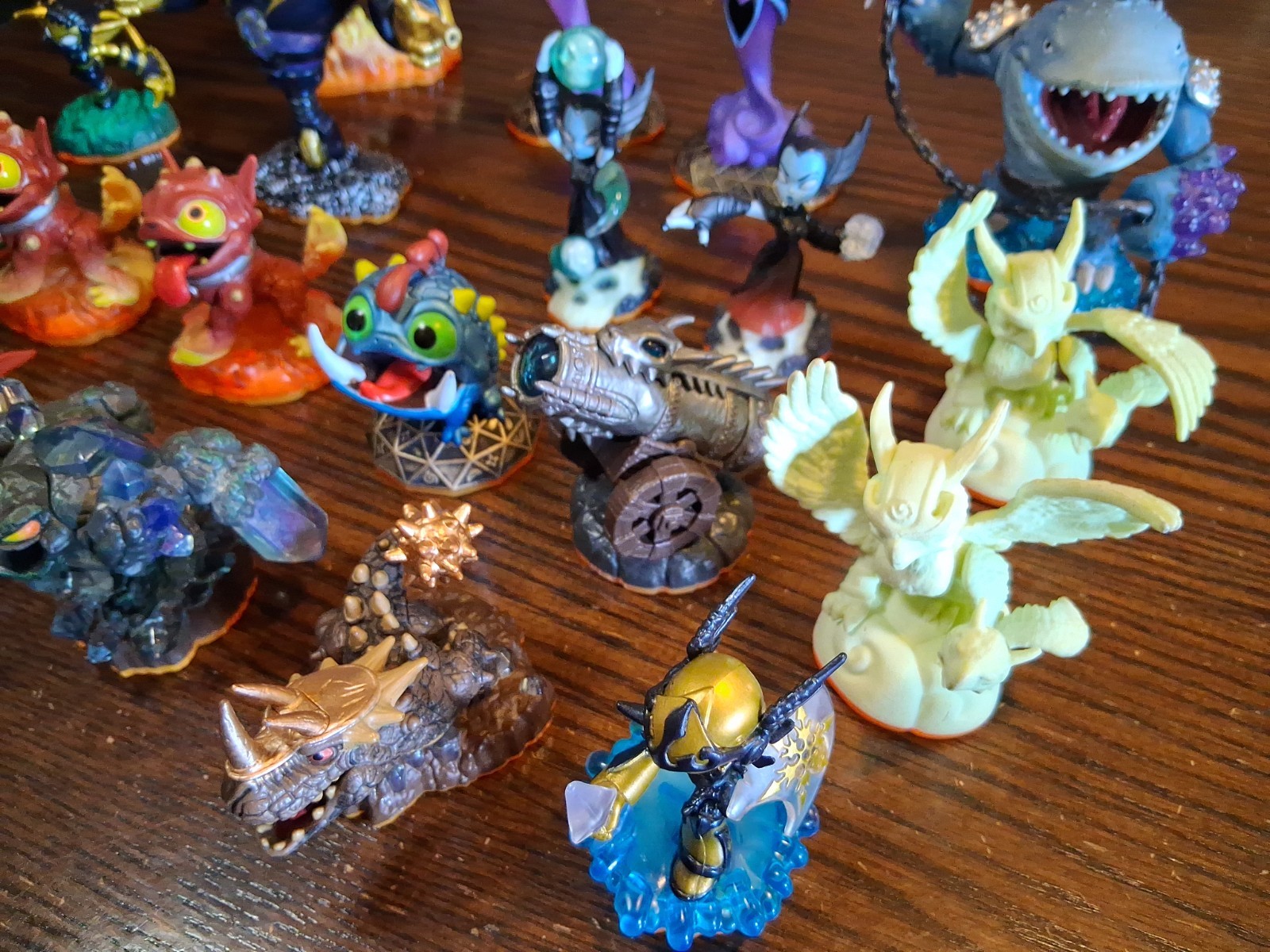 Skylanders Giants Figures Bulk Lot Orange Base See Pics/Description