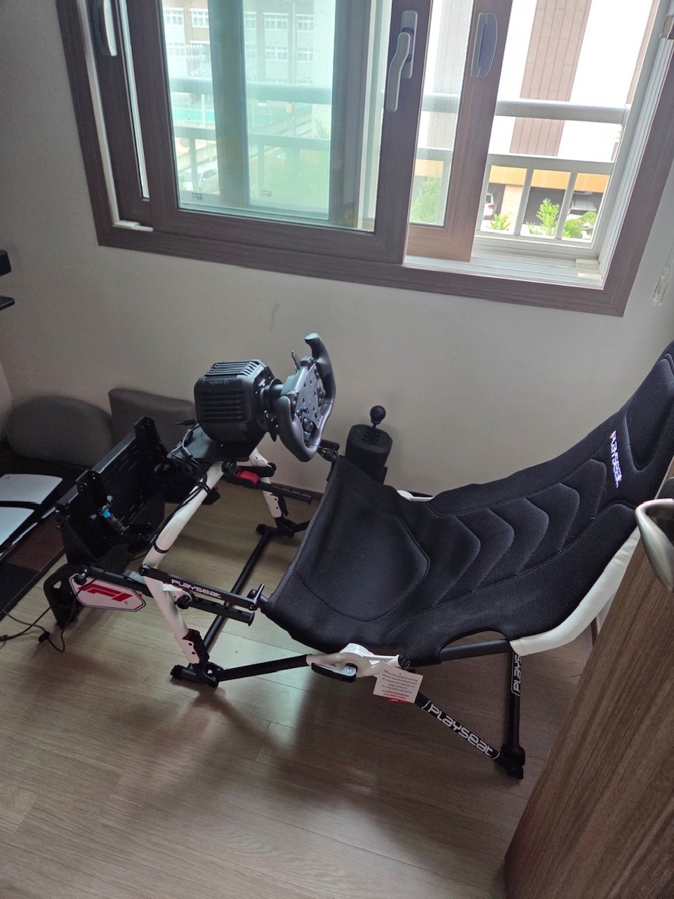 Playseat Challenge DD F1 Edition LOGITECH RS Shifter or Handbrake Mount