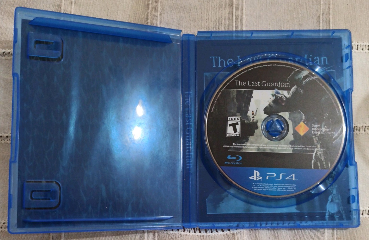 The Last Guardian (Sony PlayStation 4, 2016) PS4 – Excellent