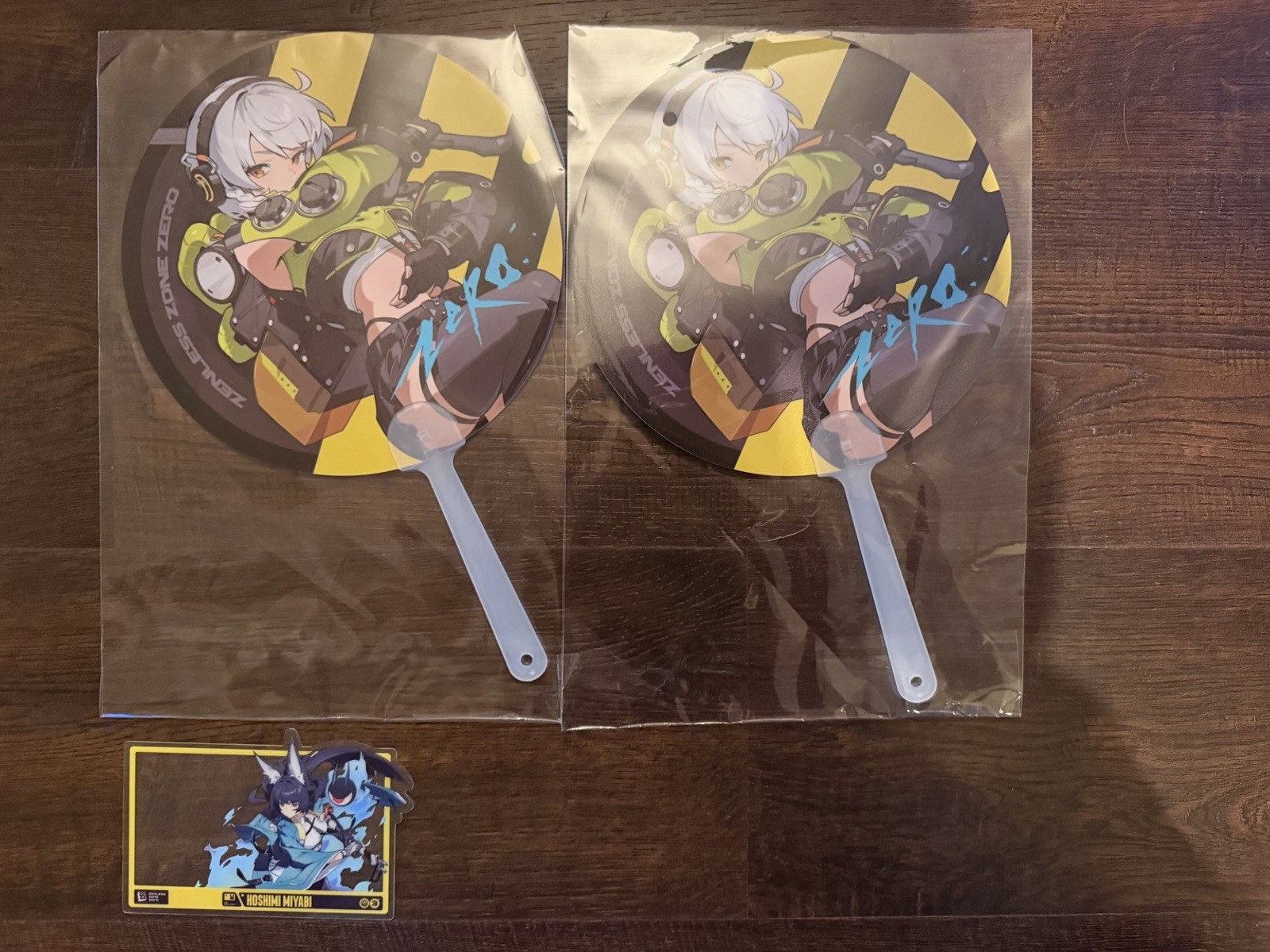 AX26 Zenless Zone Zero Merchandise Set: Tote Bag, 2 Hand Fans, Clear Card