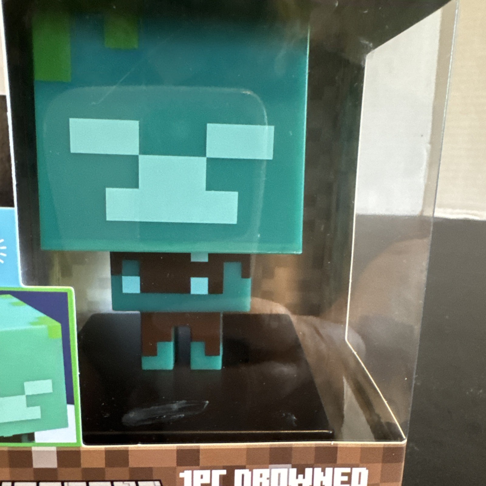 Mojang Minecraft ICONS DROWNED Light Up Collectible 3D Figure #005 Series 1 NIB