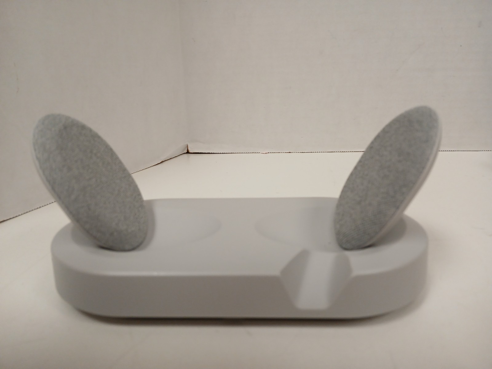 Fractal Design Scape Wireless Gaming Headset, Light Gray – NO BOX