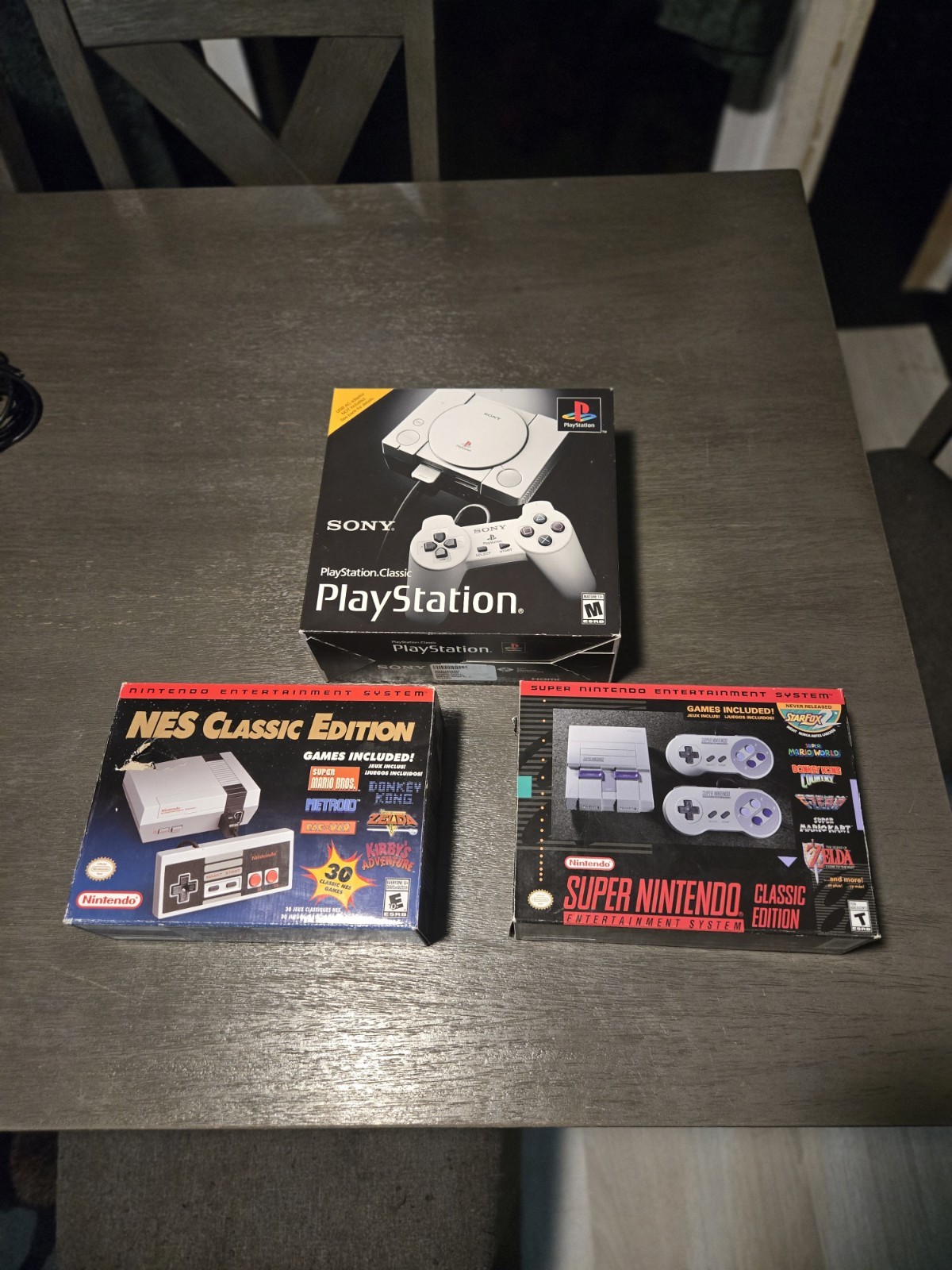Mini Console Lot. Classic Nintendo NES,SNES, And Playstation
