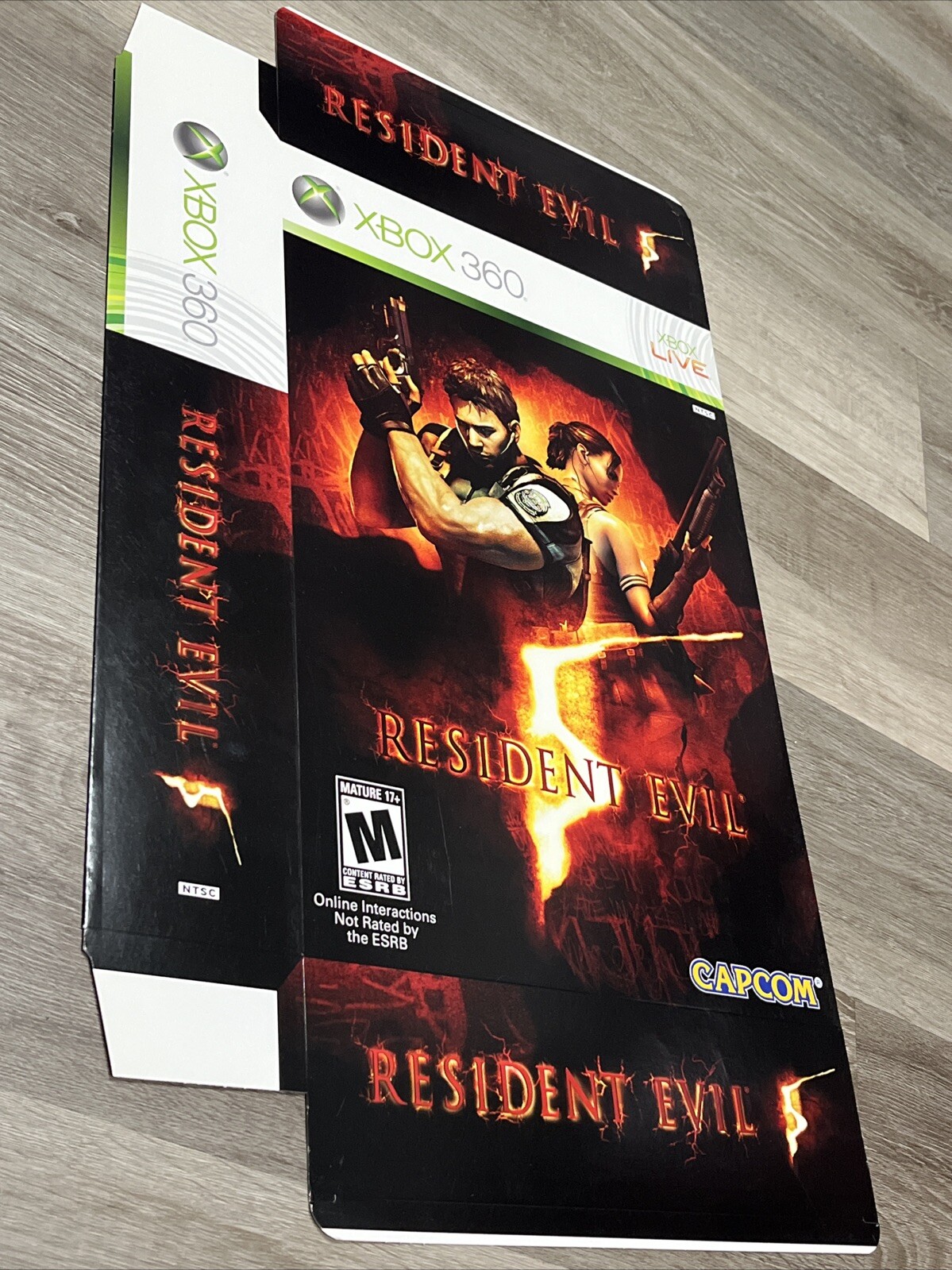 Resident Evil 5 Xbox 360 GameStop Promo Oversized Display Capcom Box Standee