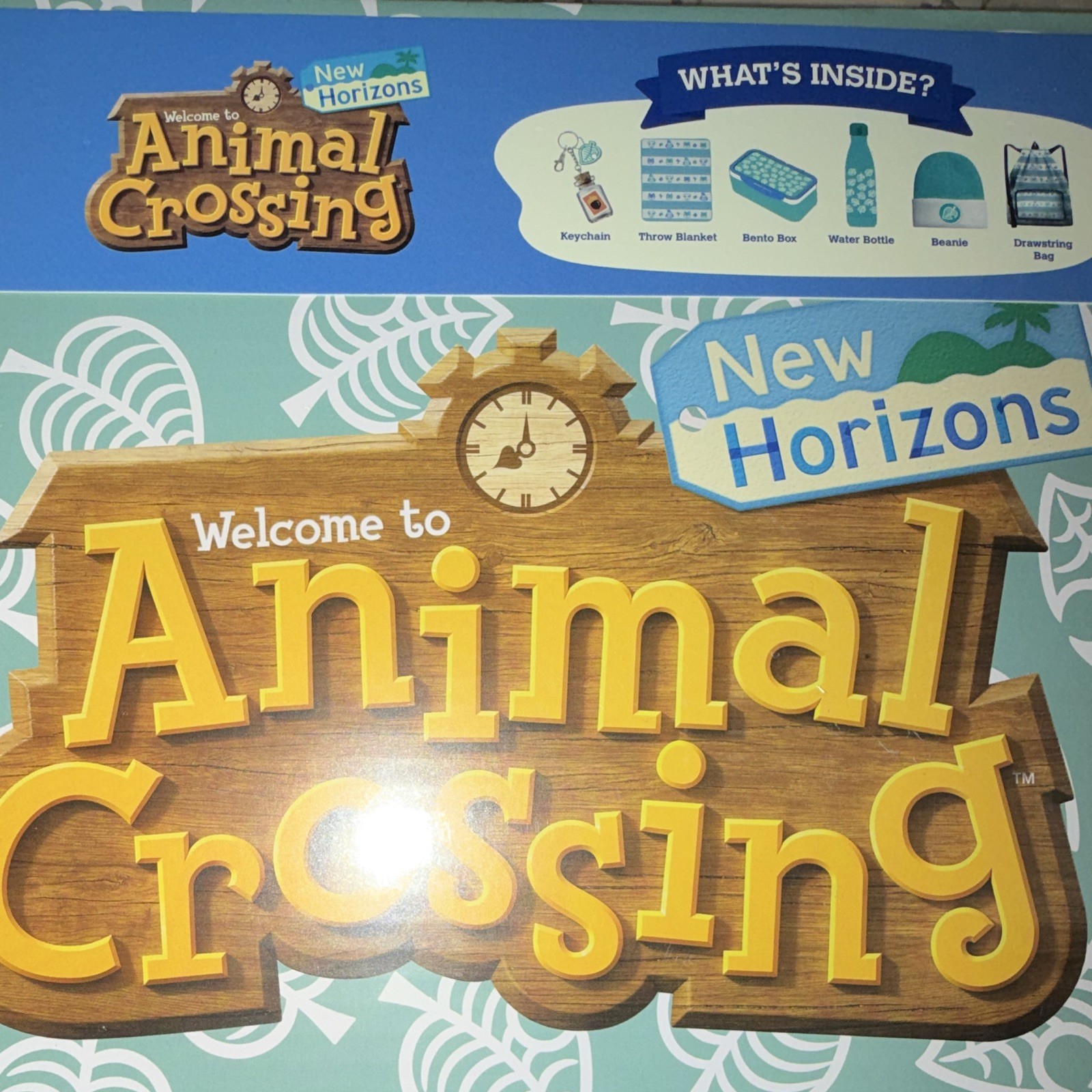 CultureFly Animal Crossing New Horizons Gift Box w/ Blanket & Beanie