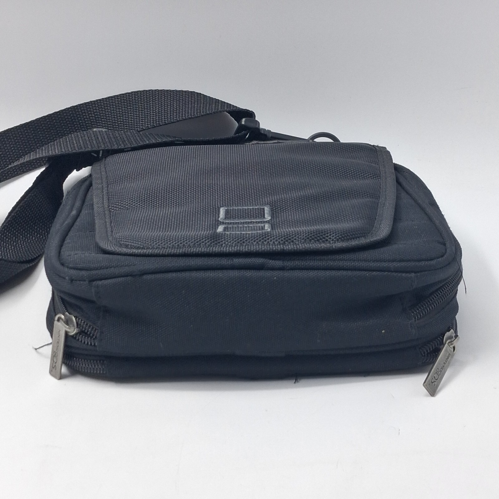 Nintendo DS 2DS 3DS Carrying Case Travel Bag With Strap Holds 20 Games +