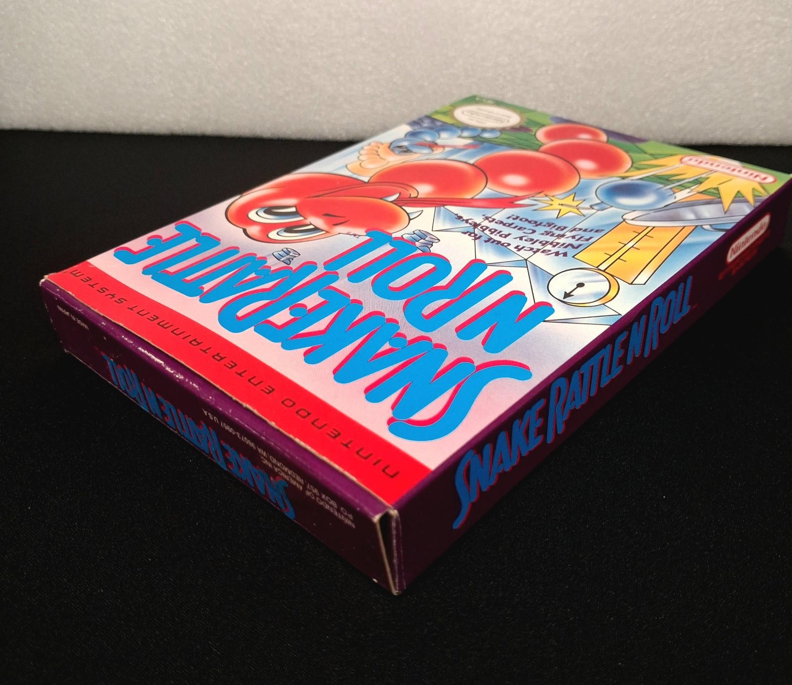 Snake Rattle n Roll (Nintendo NES, 1990) Box Only Very Good Condition