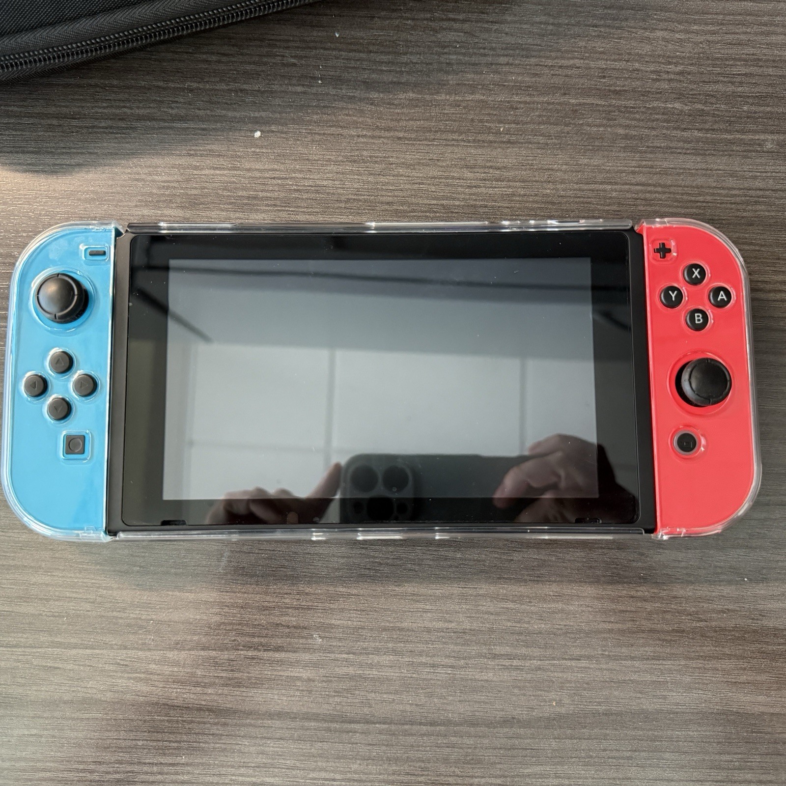Nintendo Switch HAC-001 Console Neon Blue/Red Joy-Con, Complete Set In Box Xtras