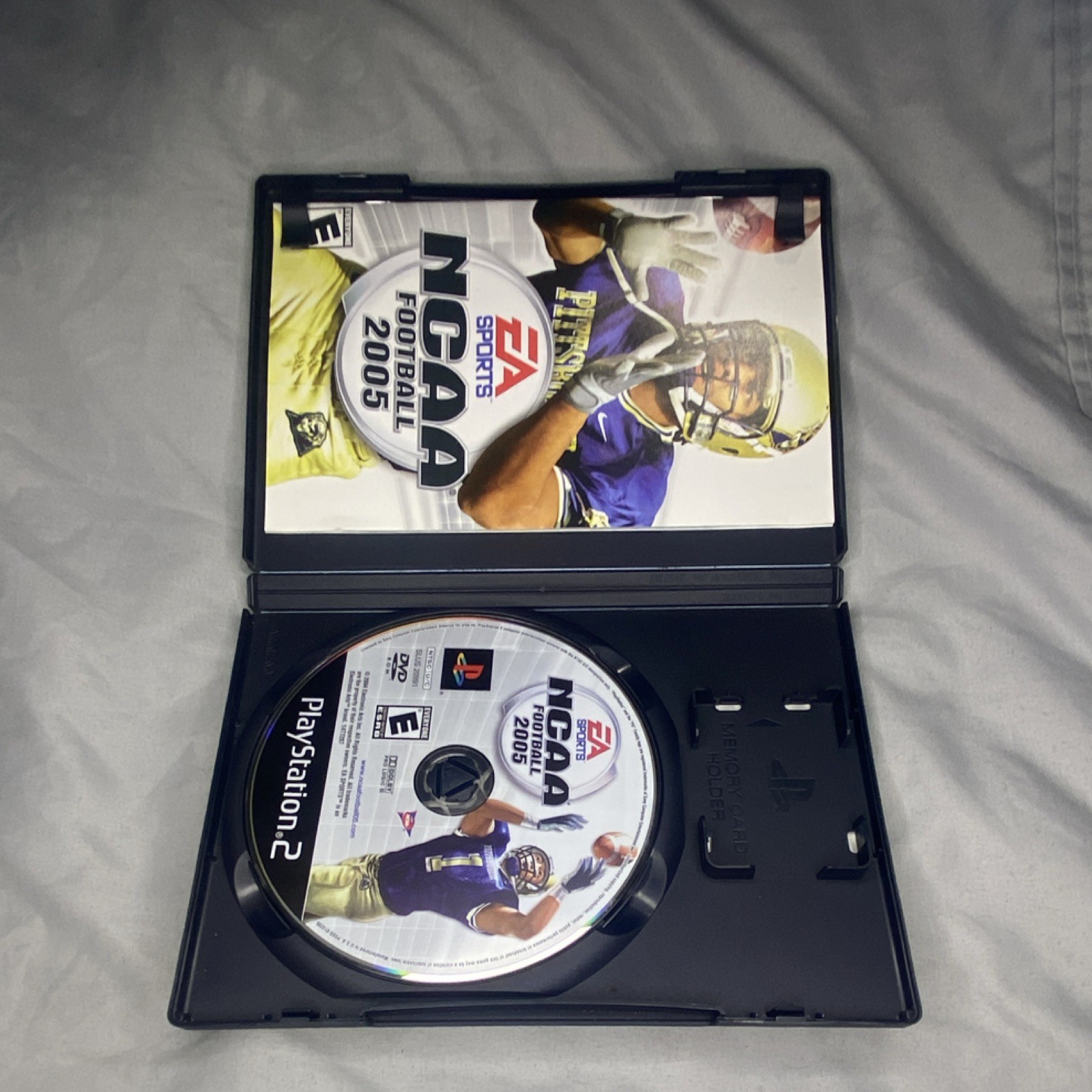 EA SPORTS NCAA Football 2005 PS2 (2005) NTSC-U/C E Everyone Manual Included
