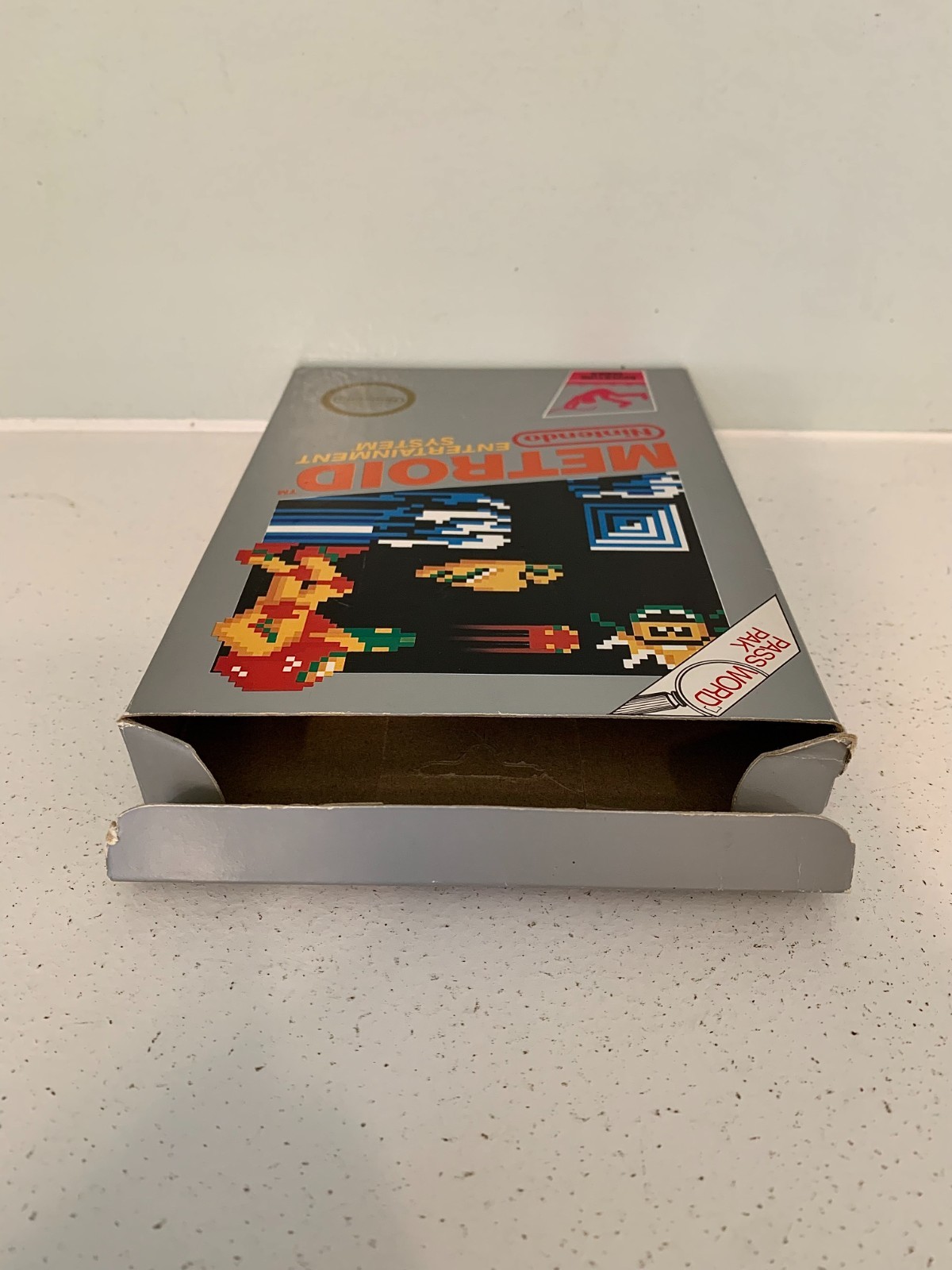 Nintendo NES Metroid 5 Screw Hangtab 1st Print CIB Complete In Box Original 1987