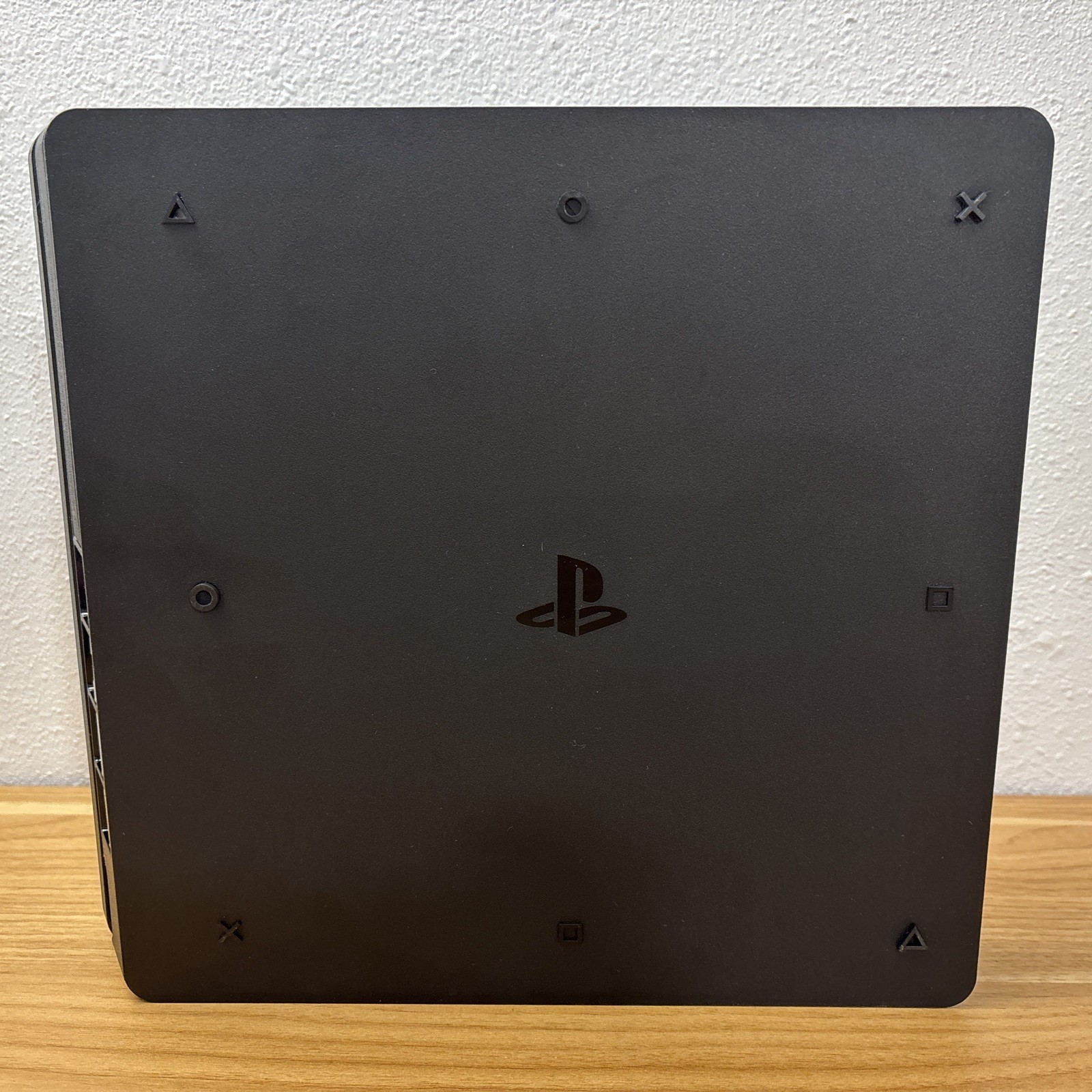 Sony PS4 Slim 1TB CUH-2115B Console Cords, Charger, Controller, FREE SHIPPING