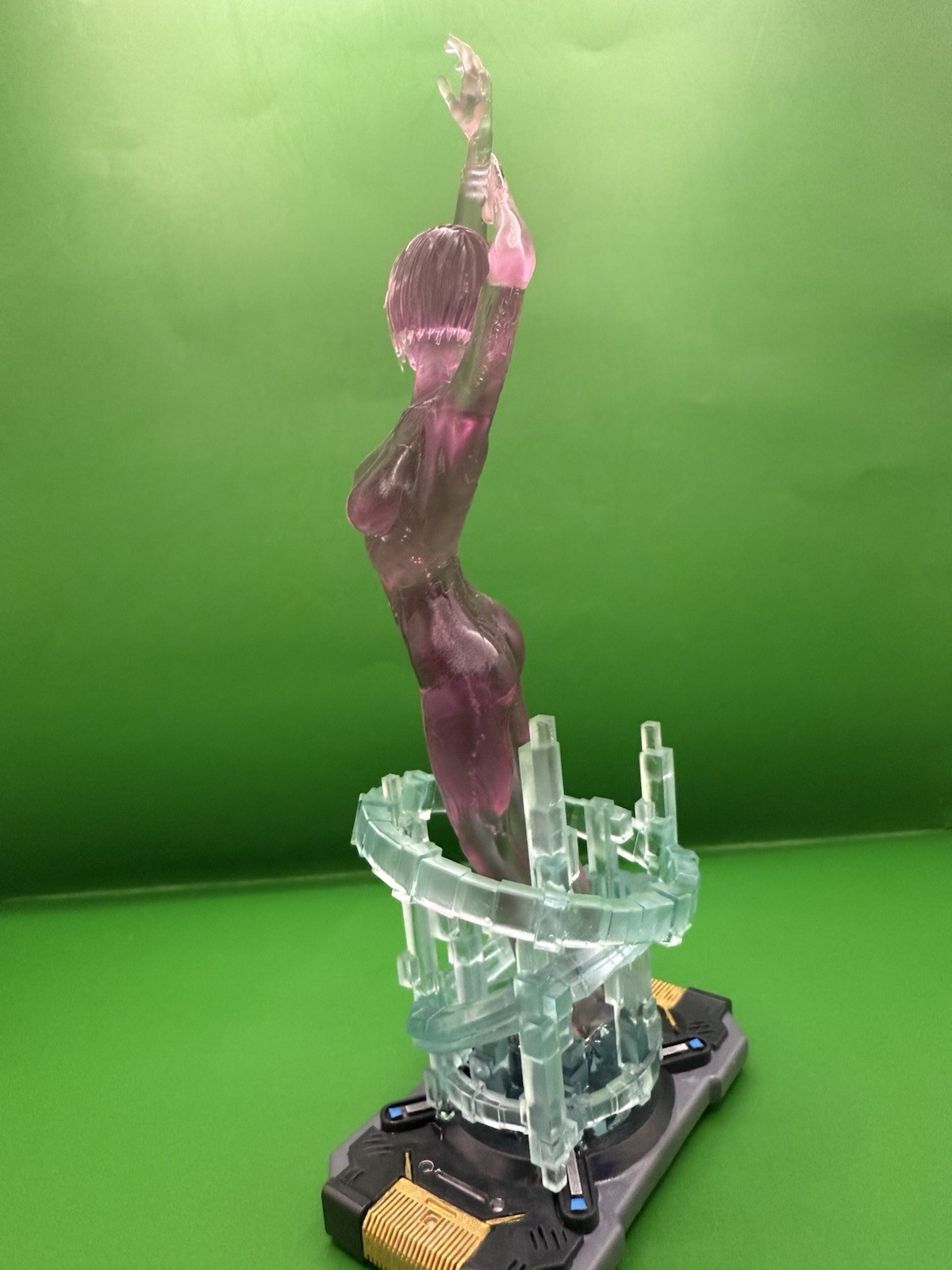 Halo Cortana Chip Statue #2 – OG Purple Edition