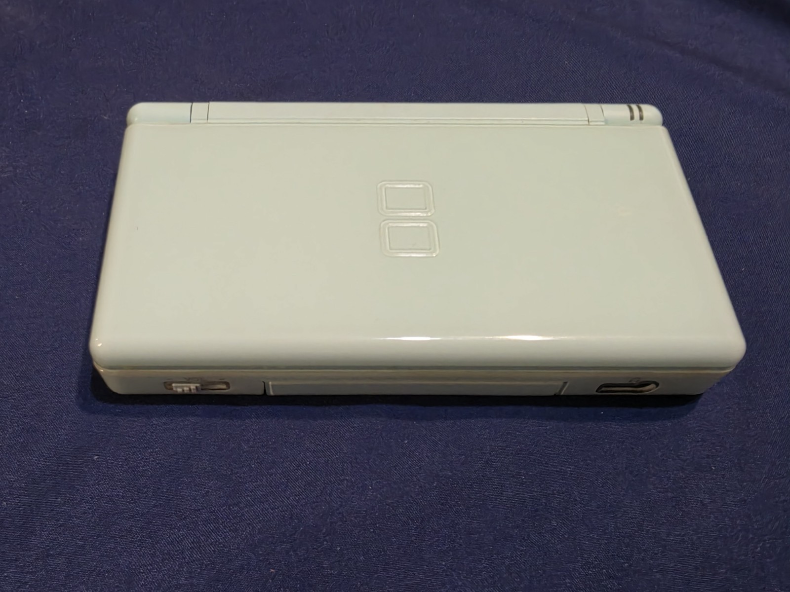 Nintendo DS Lite Ice Blue Handheld. Tested Working w/ Charger, Stylus & GBA Covr