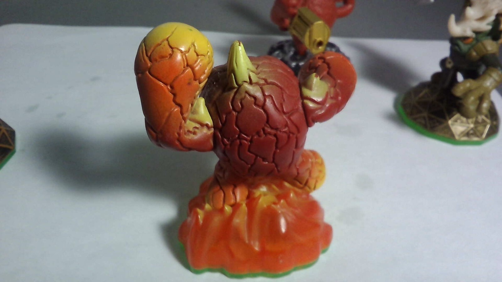 Skylanders: Spyro’s Adventure: Spyro Series 1: 8 PIECES