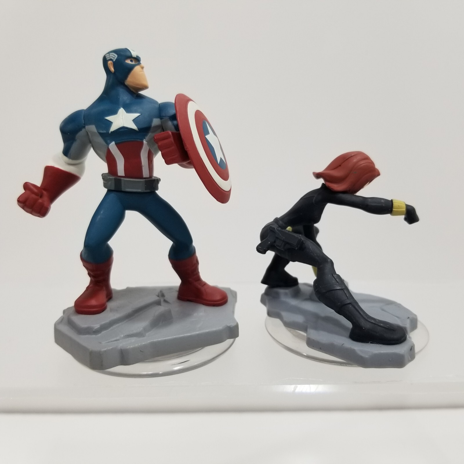Disney Infinity 2.0 – Marvel Figures- Captain America, Hulk, Black Widow, & More