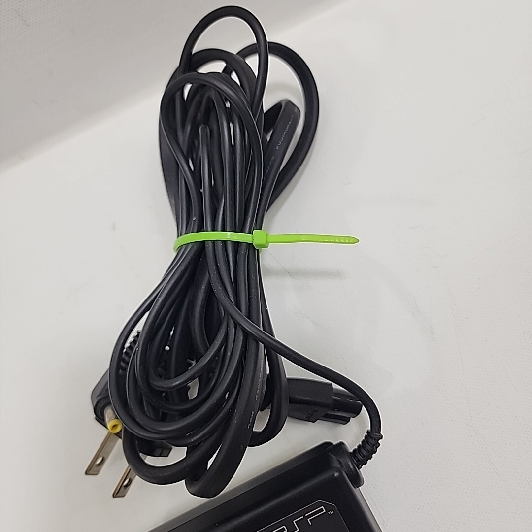 Sony PSP-100 AC Adaptor N1158 Power supply 5V input 100V-240V Output 5V–2A