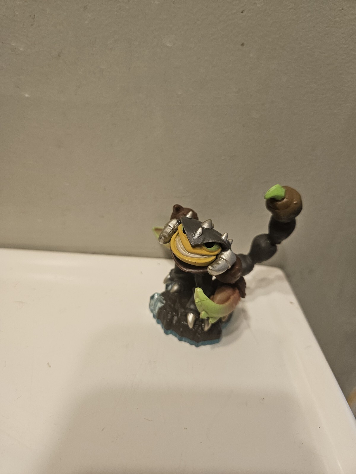 SCORP Swap Force Skylanders Character Figure Model No 84806888