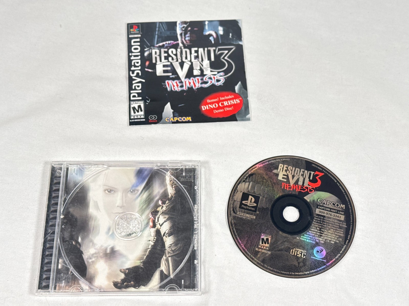 Resident Evil 3 Nemesis – Sony PlayStation 1 With Manual + Reg Card No Demo Disc