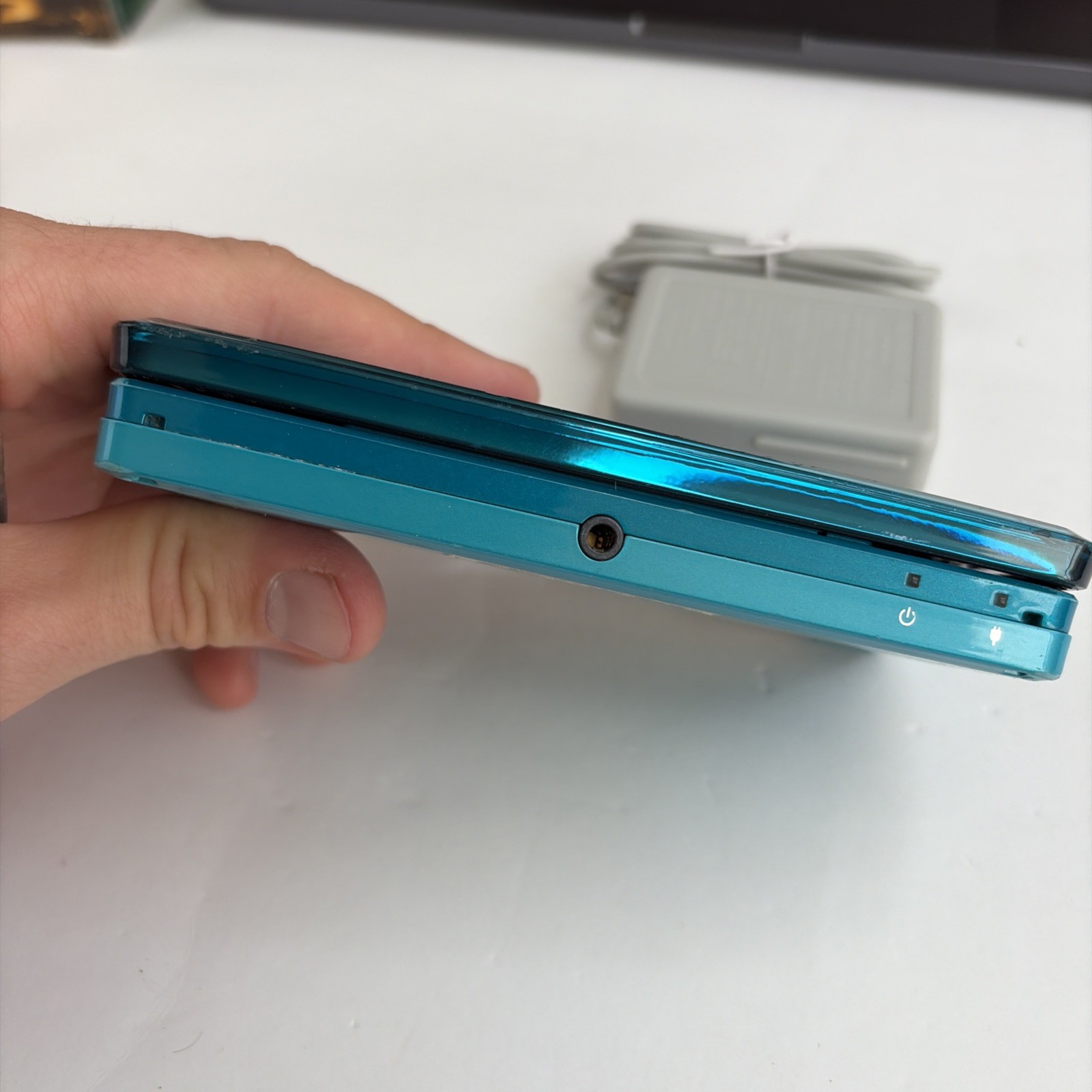 Nintendo 3DS System – Aqua Blue, Charger & Tested US Model
