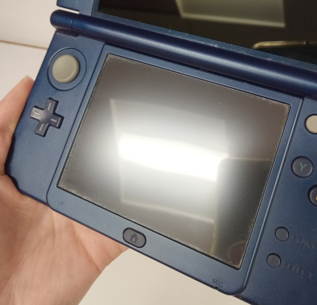 Nintendo New 3DS XL Handheld Console (Galaxy) – FOR PARTS, READ DESCRIPTION!