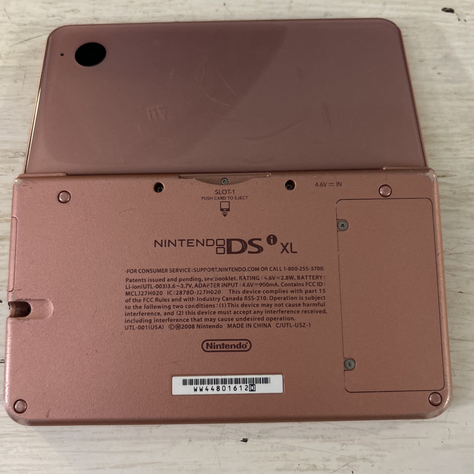 Nintendo DSi XL Handheld System Pink W/power Adaptor