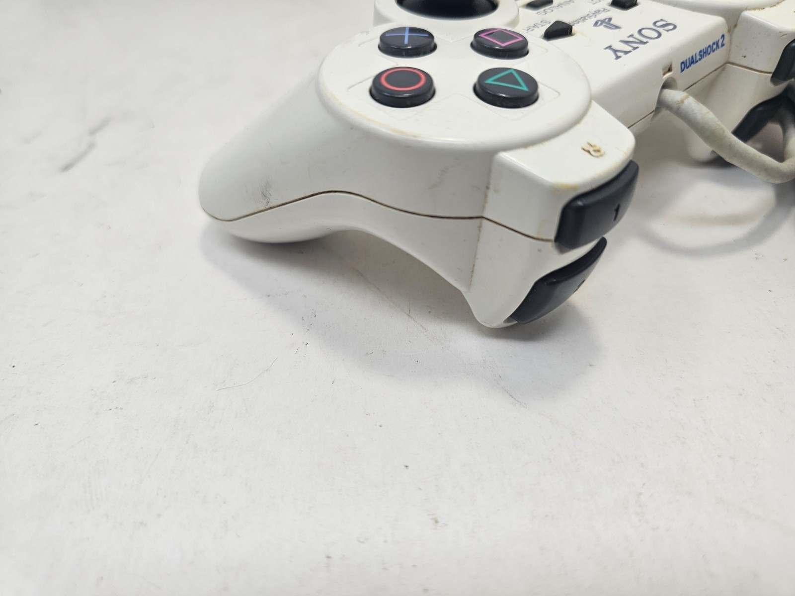 Sony PlayStation 2 PS2 DualShock 2 Wired Controller Ceramic White OEM SCPH-10010