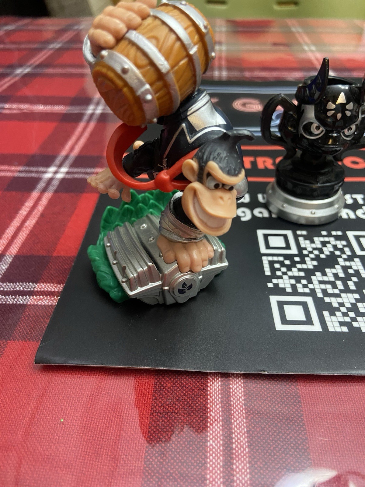 Skylanders Superchargers Dark Donkey Kong-Dark Barrel Blaster-Kaos Trophy-TESTED