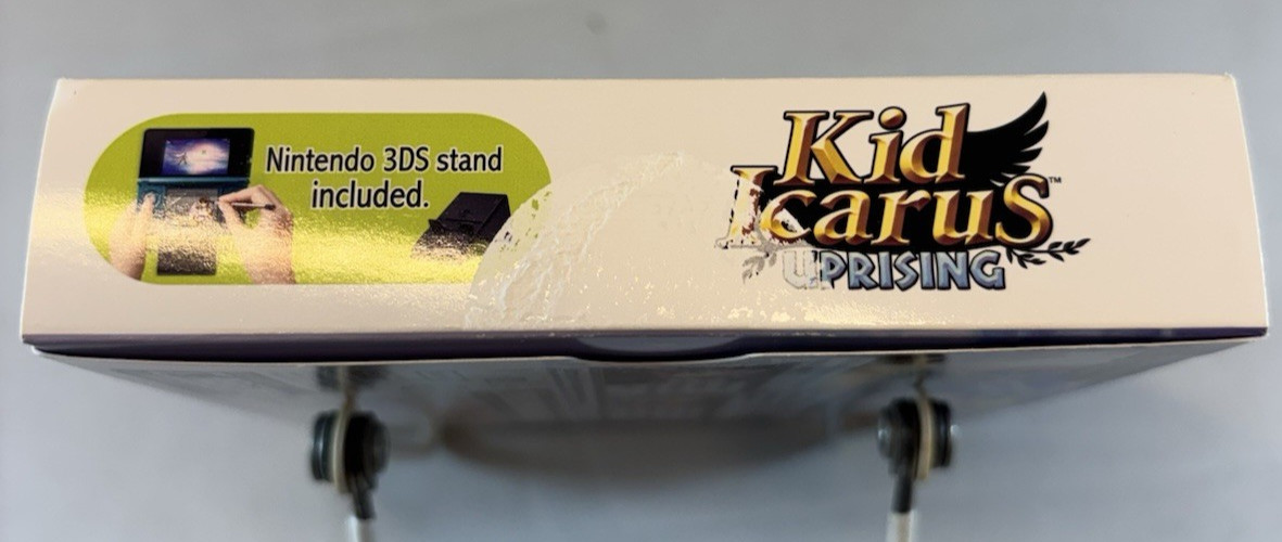 Kid Icarus: Uprising (Nintendo 3DS) – Complete Big Box Edition + Stand & AR Card