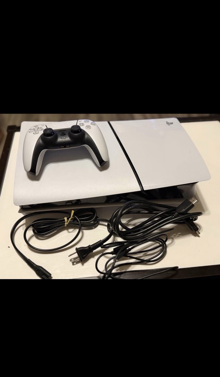 Sony PlayStation 5 Digital Edition 825GB White/Black 4K Wi-Fi HDMI NTSC-U/C
