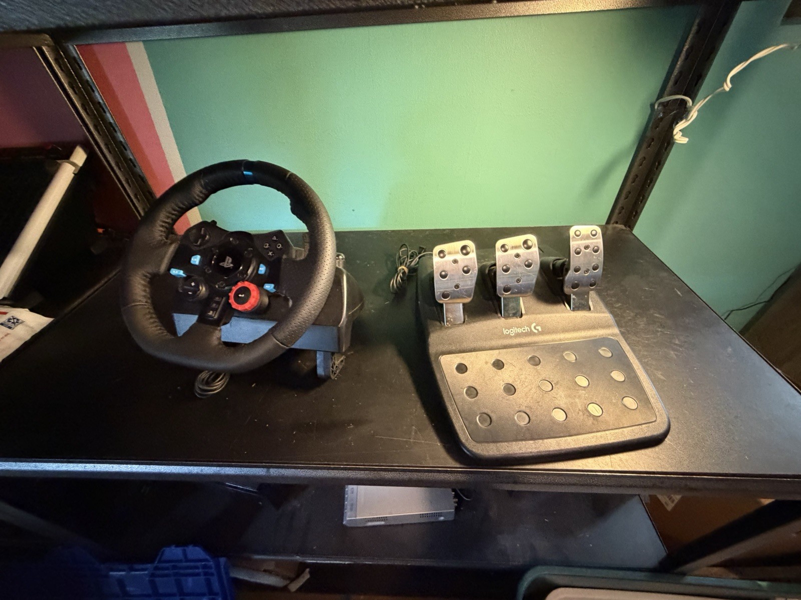 Logitech G29 Driving Force Racing Wheel – Black (941-000110)