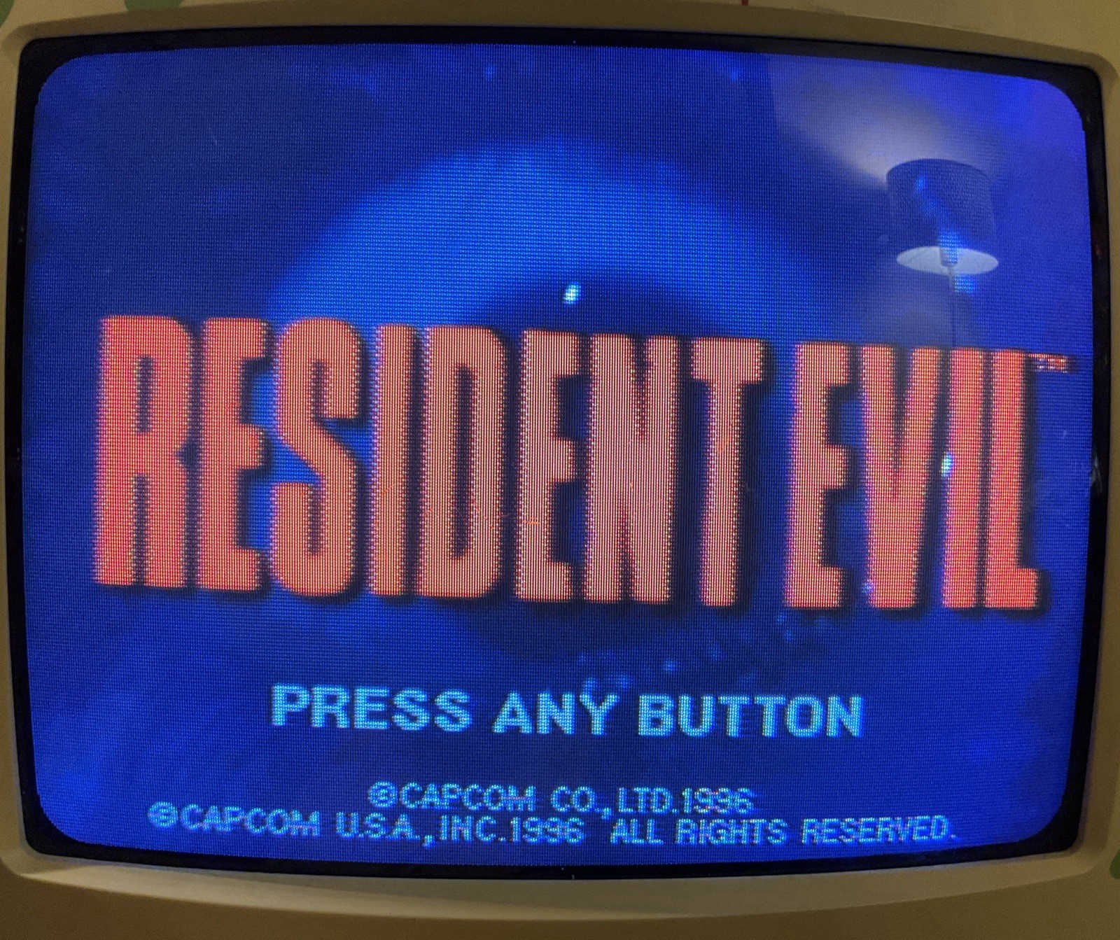 FULLY WORKING, BROKEN CASE – NO MANUAL: Resident Evil PlayStation 1 PS1 Long Box