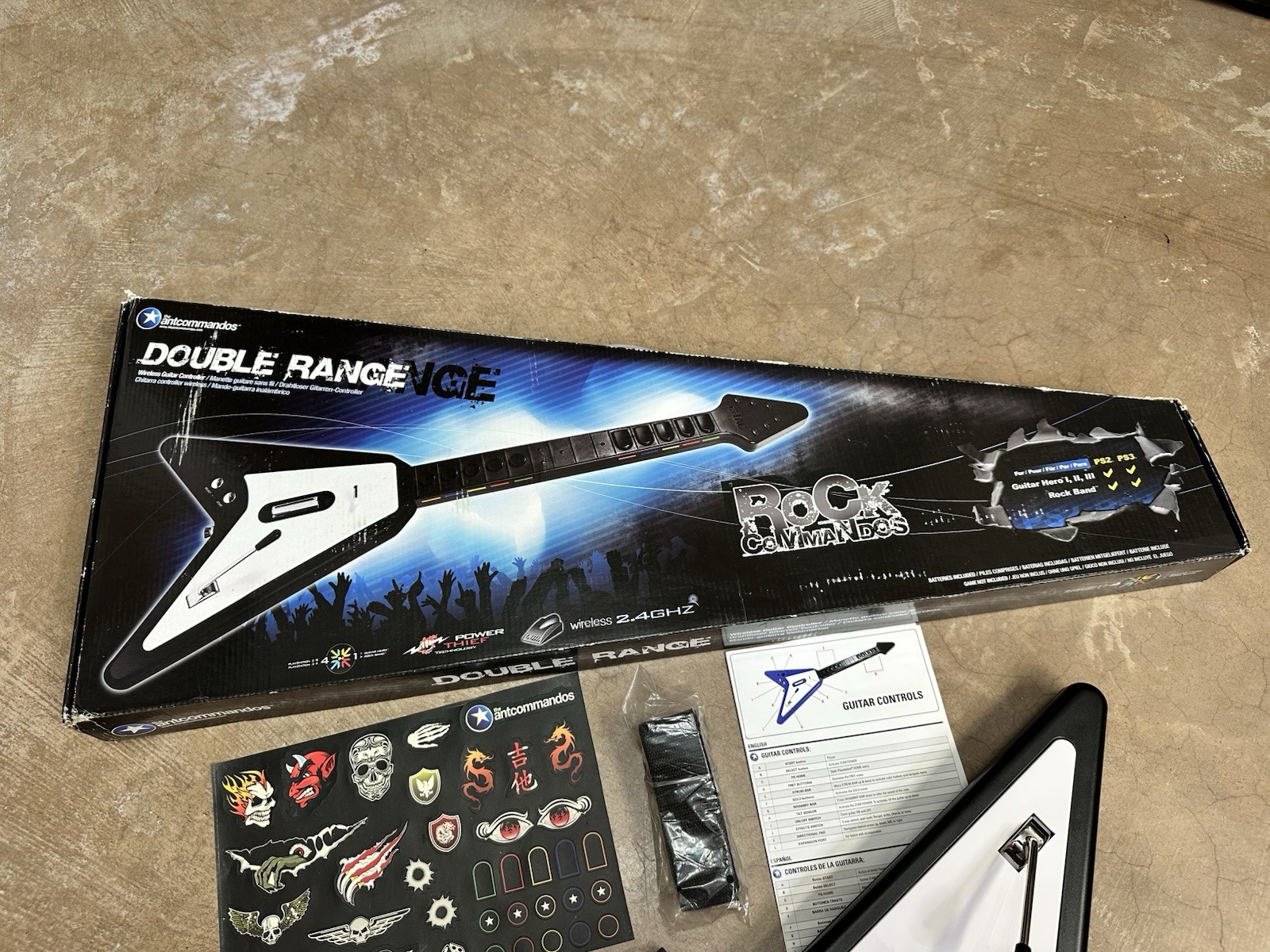 Ant Commandos TAC Flying V Wireless Guitar Hero PS2 DRV-WL-BLKV3